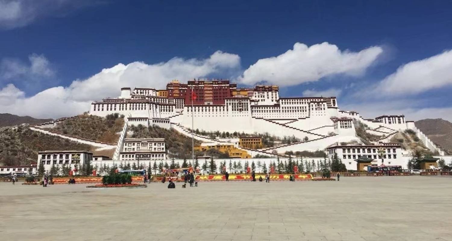 Best Of Lhasa Tour: Exploring The City’s Treasures Lhasa To Everest Base Camp Cycling Tour: The Ultimate Challenge 4