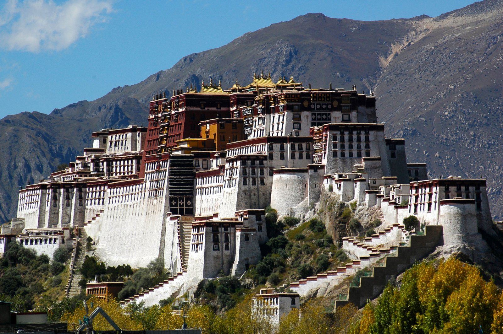 Discover Tibet And Nepal: Cultural And Scenic Highlights Nepal To Tibet Group Tour: A Cross-cultural Adventure 3