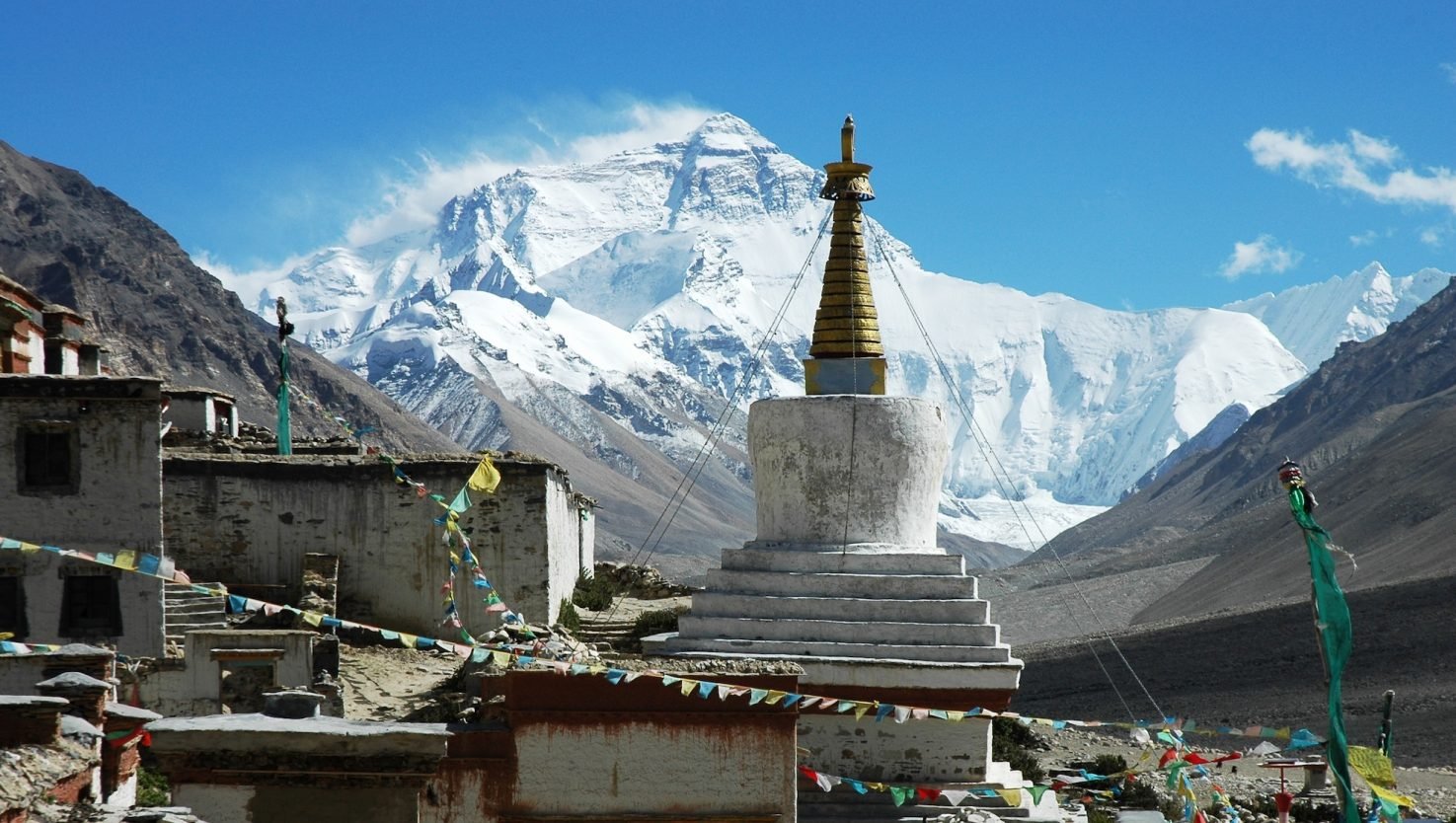 Yunnan To Everest Base Camp Via Xining And Lhasa: A Diverse Landscape Tour 3