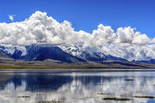 Sacred Solitude: Kailash Manasarovar Meditation Tour 4