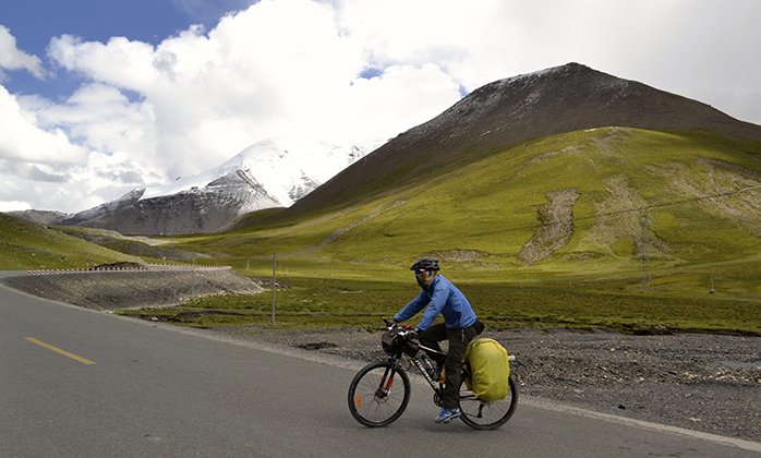 Cycling To The Summit: Lhasa To Everest Base Camp Bike Tour 1