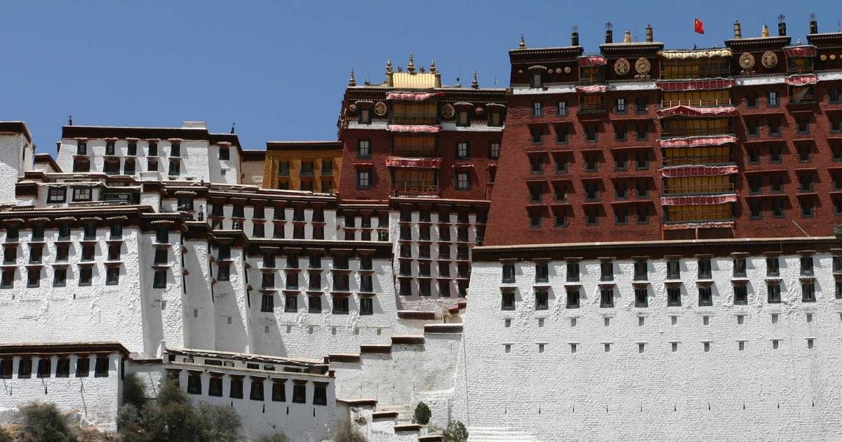 Rest And Relaxation: Choosing The Best Hotels In Tibet 2
