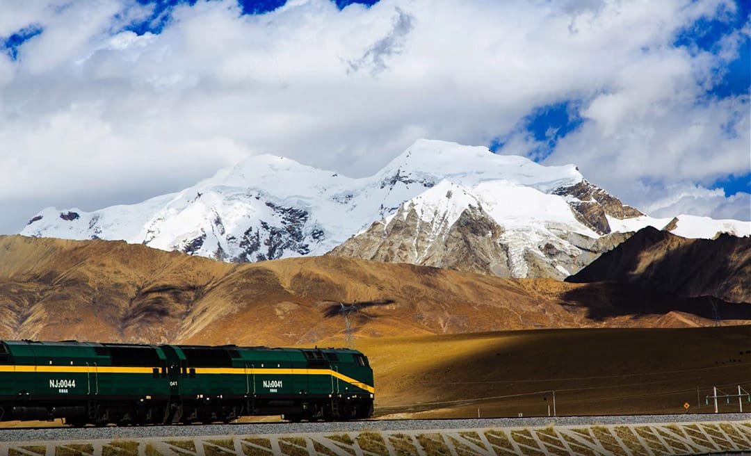 Southern Gateway: Guangzhou To Lhasa Train Voyage 3